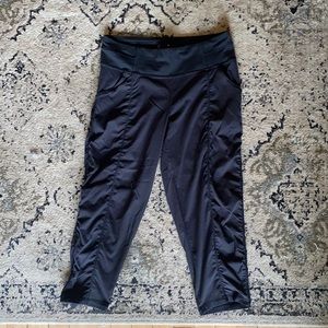 Lucy Mid calf joggers